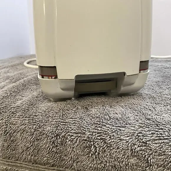 KitchenAid Ultra Power 2SLICE Long Slot Toaster KTT251 Slim White-works GREAT!